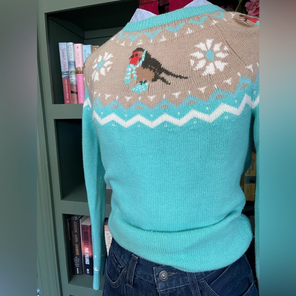 Vintage Red Robin Lambswool Woman’s Sweater Size Medium Scandinavian VTG​